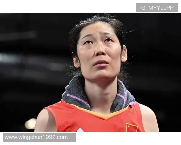 足球明星朱婷的辉煌成就与职业生涯回顾