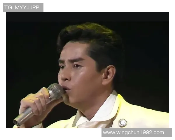 香港足球明星队谭咏麟携手球迷共创辉煌足球盛宴展现无限激情与团结精神